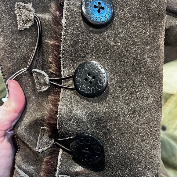 Brown UGG boots size 7! - Picture 6 of 6
